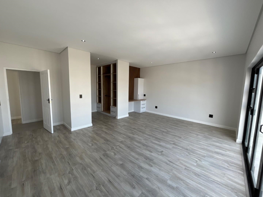 4 Bedroom Property for Sale in Sandown Western Cape